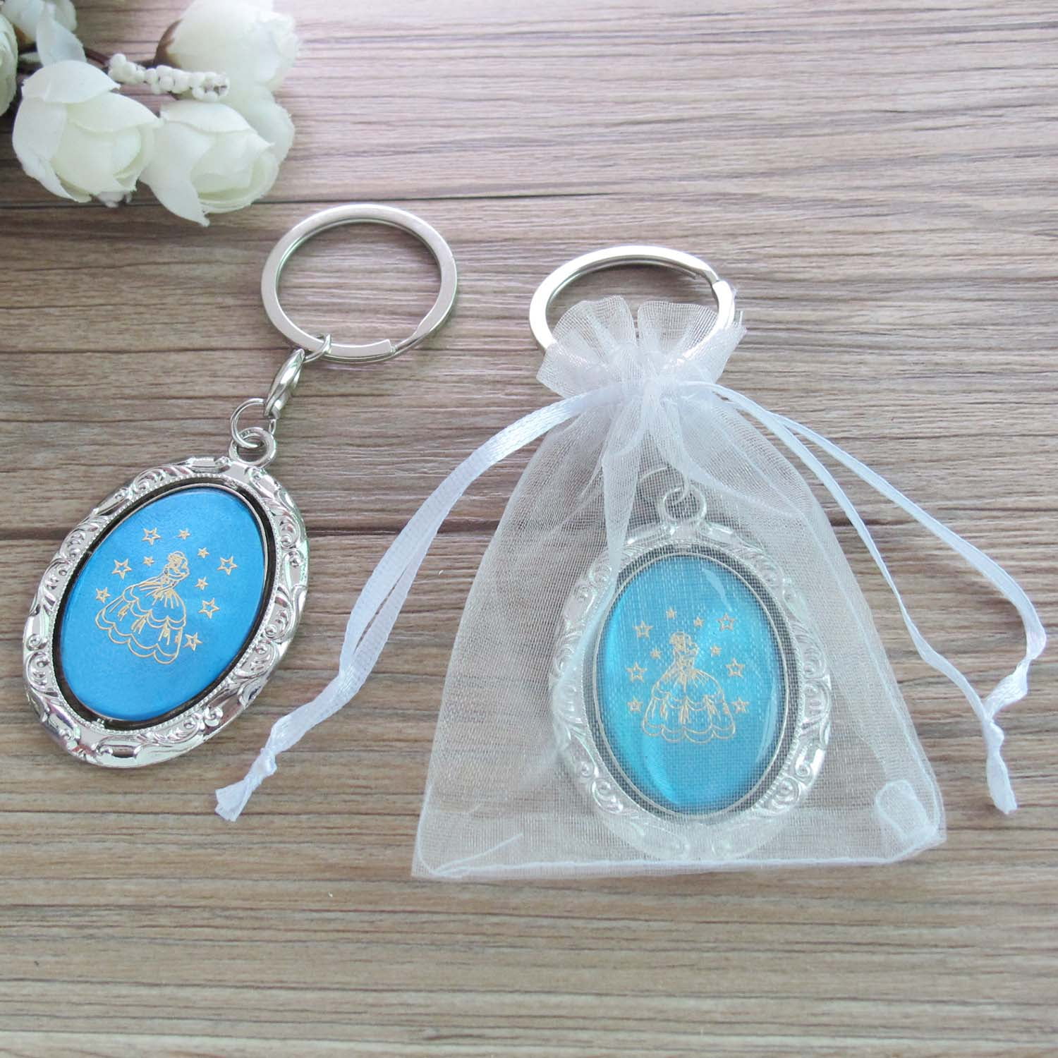 WE Quinceañera Spinning Keychain Favor (12 PCS) Sweet 15 Mis Quince