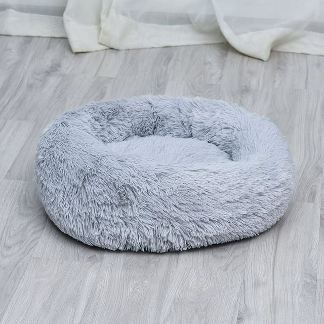 Donut shaped pet plush cat bed