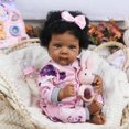 thumbnail image 4 of Muñeca Reborn WOOROY, negra, 18 pulgadas, afroamericana, 4 of 9