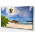 thumbnail image 2 of Belle Plage à la Digue Seychelles, 2 of 3