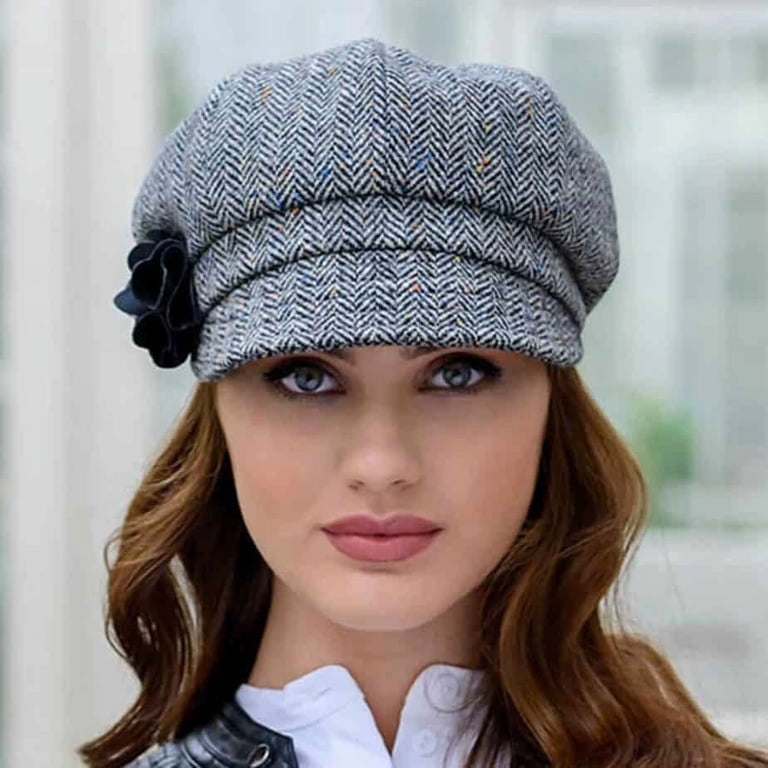 Mucros Weavers Classic Herringbone Women’s Size Medium Mucros Weavers Ireland Wool Grey Herringbone Tweed  main image 4