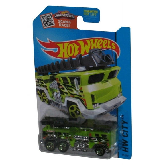 Hot Wheels HW City (2013) Green 5 Alarm Toy Truck 51/250