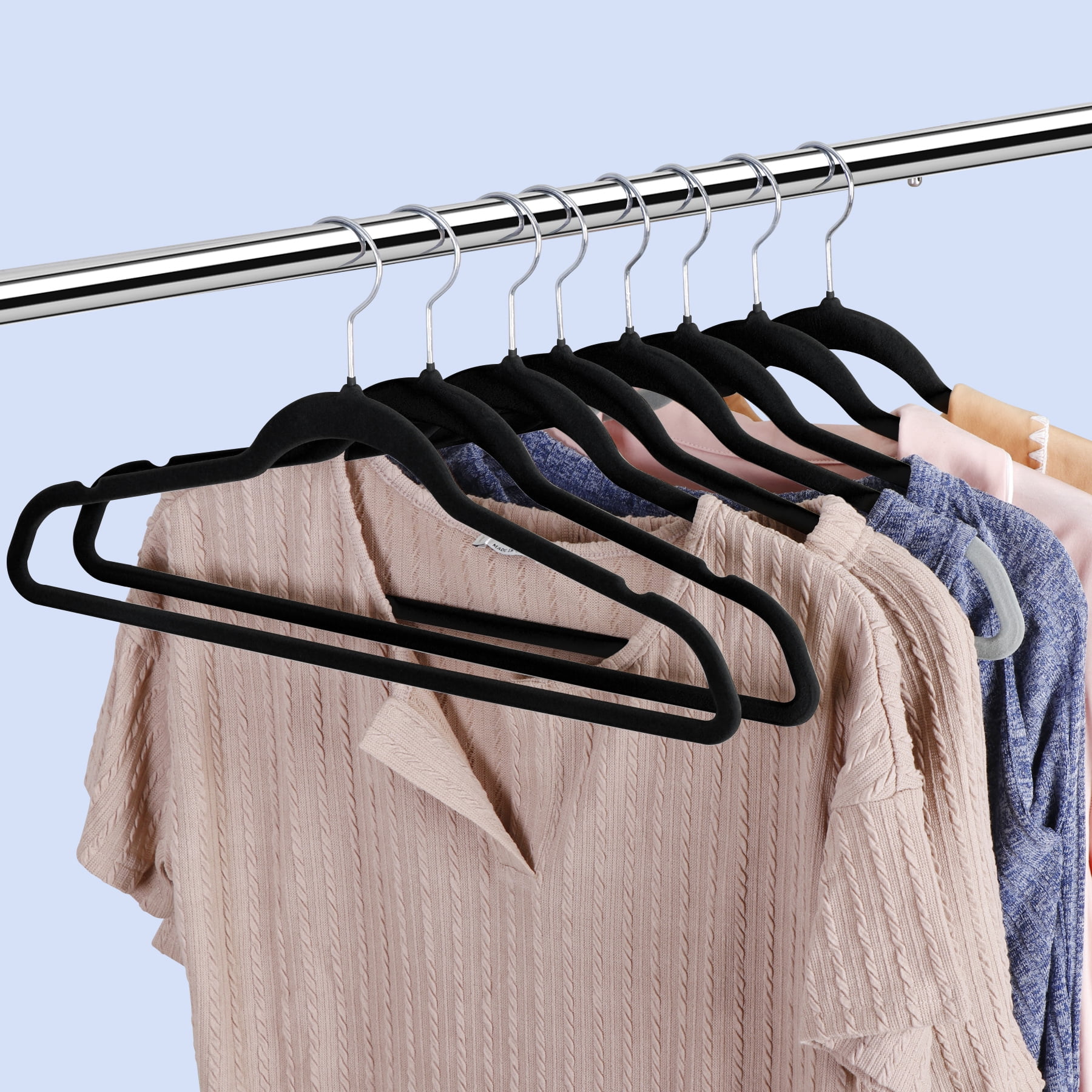 SuperDeal 100 Pack Velvet Clothes Hangers Non-Slip Slim Hangers Non-Slip Adult Suit Shirts Hangers 360° Swivel Hook, Black
