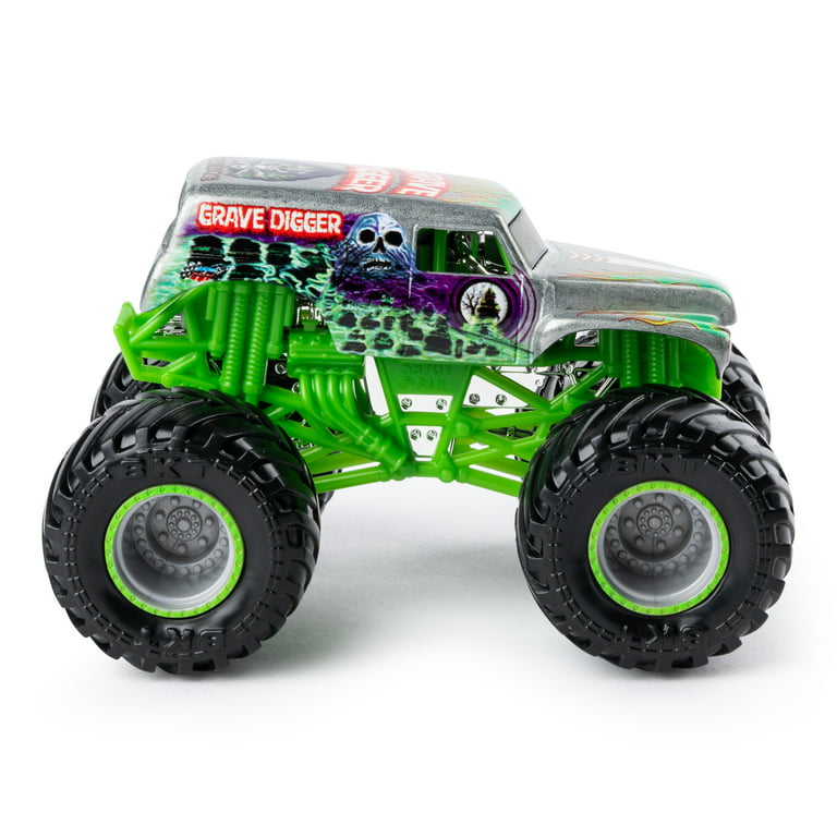 Hot Wheels Monster Jam GRAVE DIGGER UNDER COVERZ 1:64 Scale Monster Truck  #22