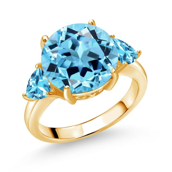 Gem Stone King 18K Yellow Gold Plated Silver Swiss Blue Topaz 3-Stone Ring for Women (8.16 Cttw, Round 12MM, Trillion 5MM, Size 8)
