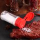thumbnail image 2 of EeaseMX BESTONZON - 12 saleros y pimenteros de plástico para especias, condimentos, botellas para barbacoa, vinagreras, color rojo, 2 of 8