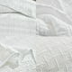 thumbnail image 4 of Juego de funda de cama acolchada lavada de doble cara, 3 piezas, funda de almohada de color liso, ropa de cama de poliéster de 20 x 26 pulgadas, 4 of 6