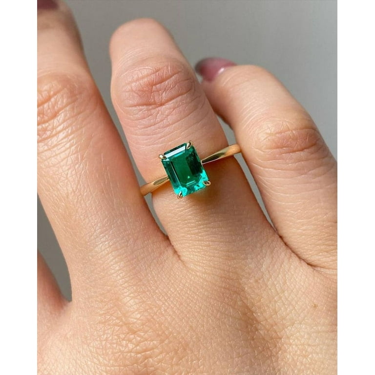 Emerald ring for women discount