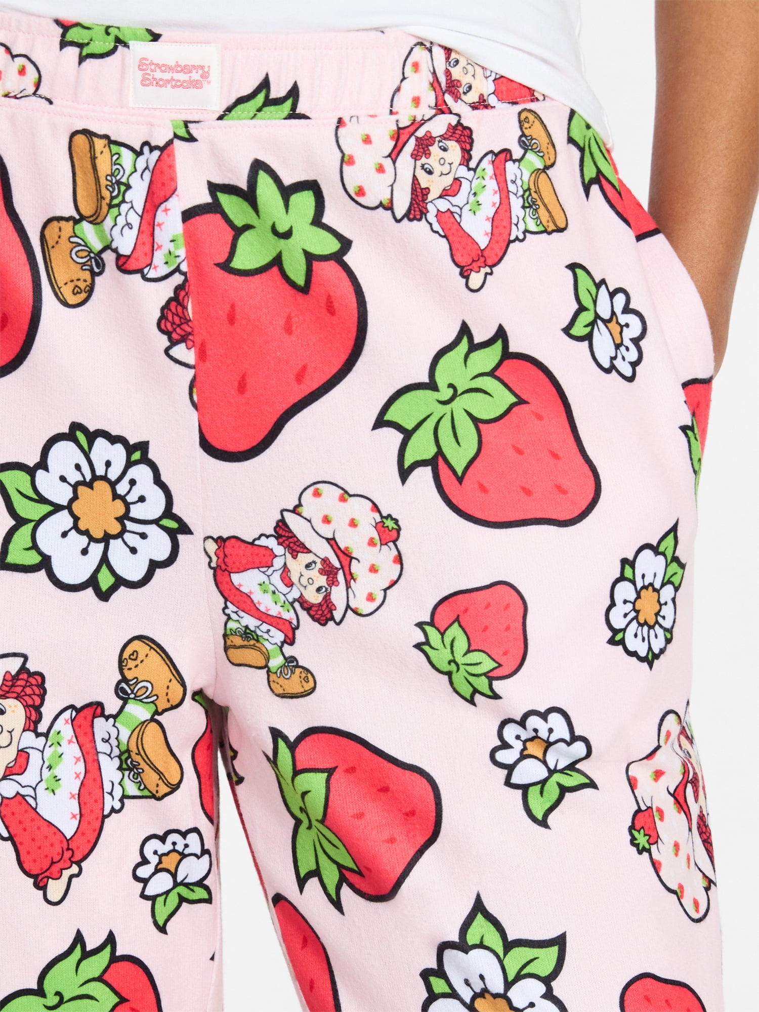 Strawberry Shortcake Women's and Women's Plus Sleep Pants with Pockets, 32" Inseam, Sizes XS-3X