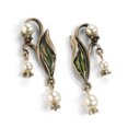 thumbnail image 2 of New Vintage Female Ethnic Bronze Metal Leaf Pearl Earrings, 2 of 3