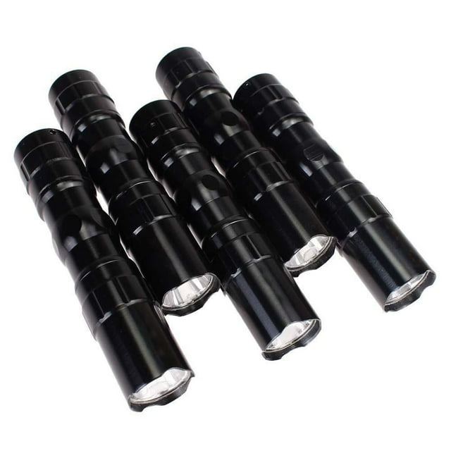 Lampe de Poche LED Portable Mini 5X Lumineuse 3W pour Utilisation d'Urgence en Extérieur et en Intérieur 5 Pcs