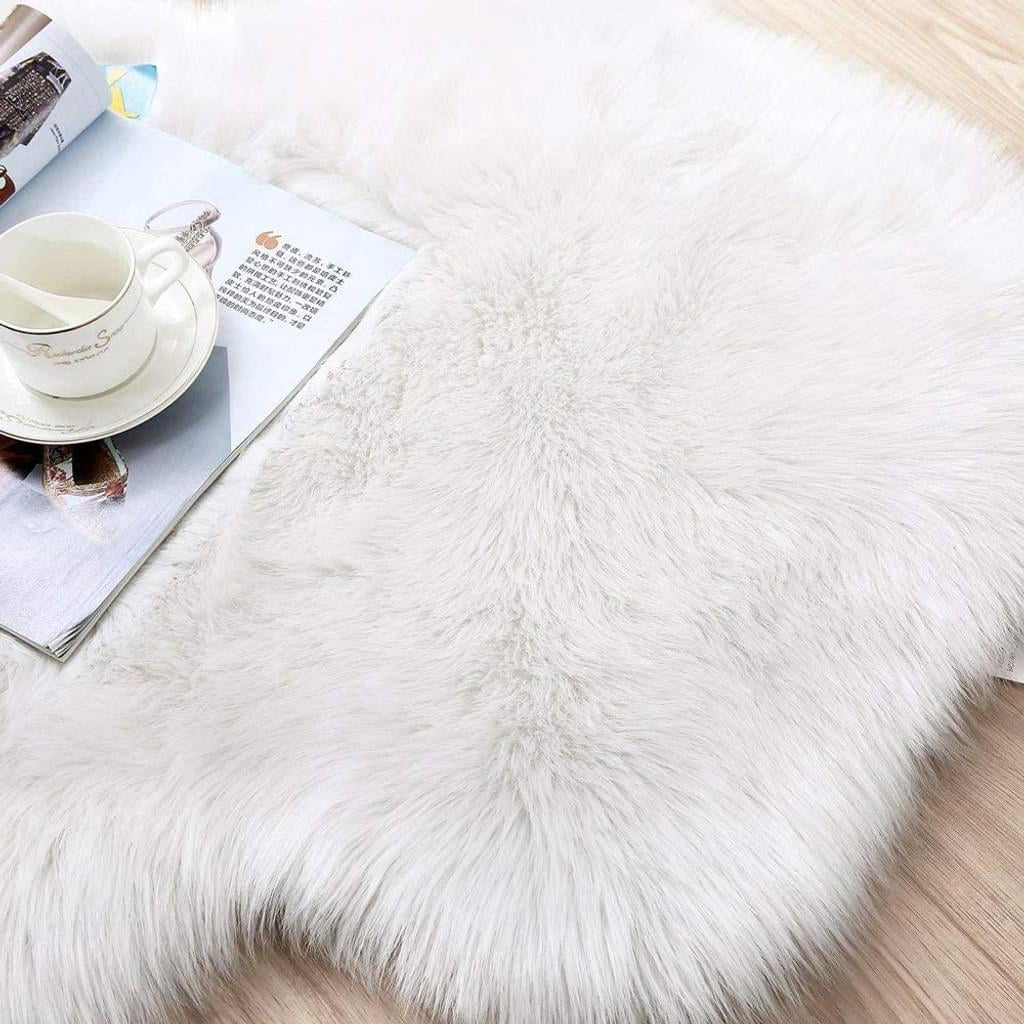 Jeté en peau de mouton toscan gris chaud | Tapis en peau de mouton | Jeté de lit en fourrure – London