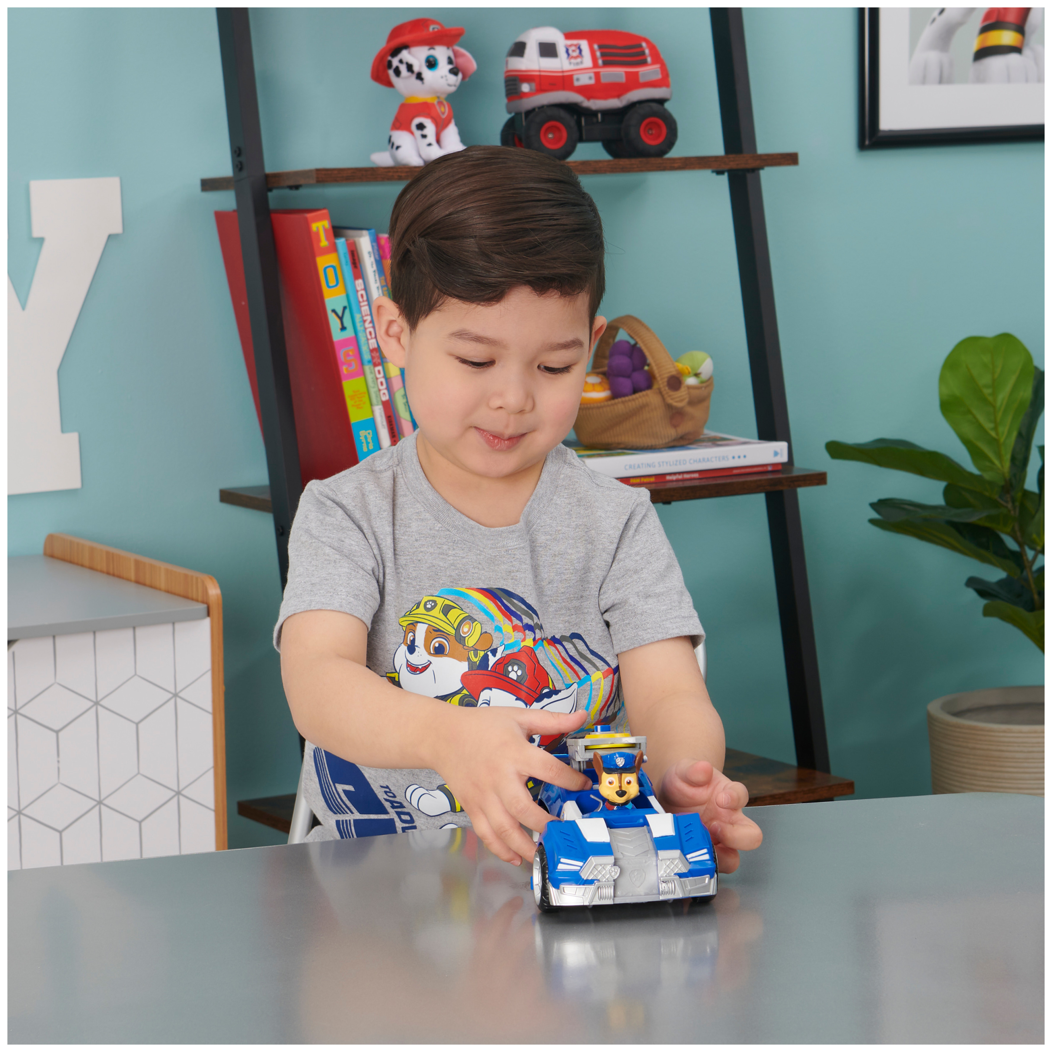 PAW Patrol, Chase Deluxe Transforming Movie Vehicle - image 4 of 8