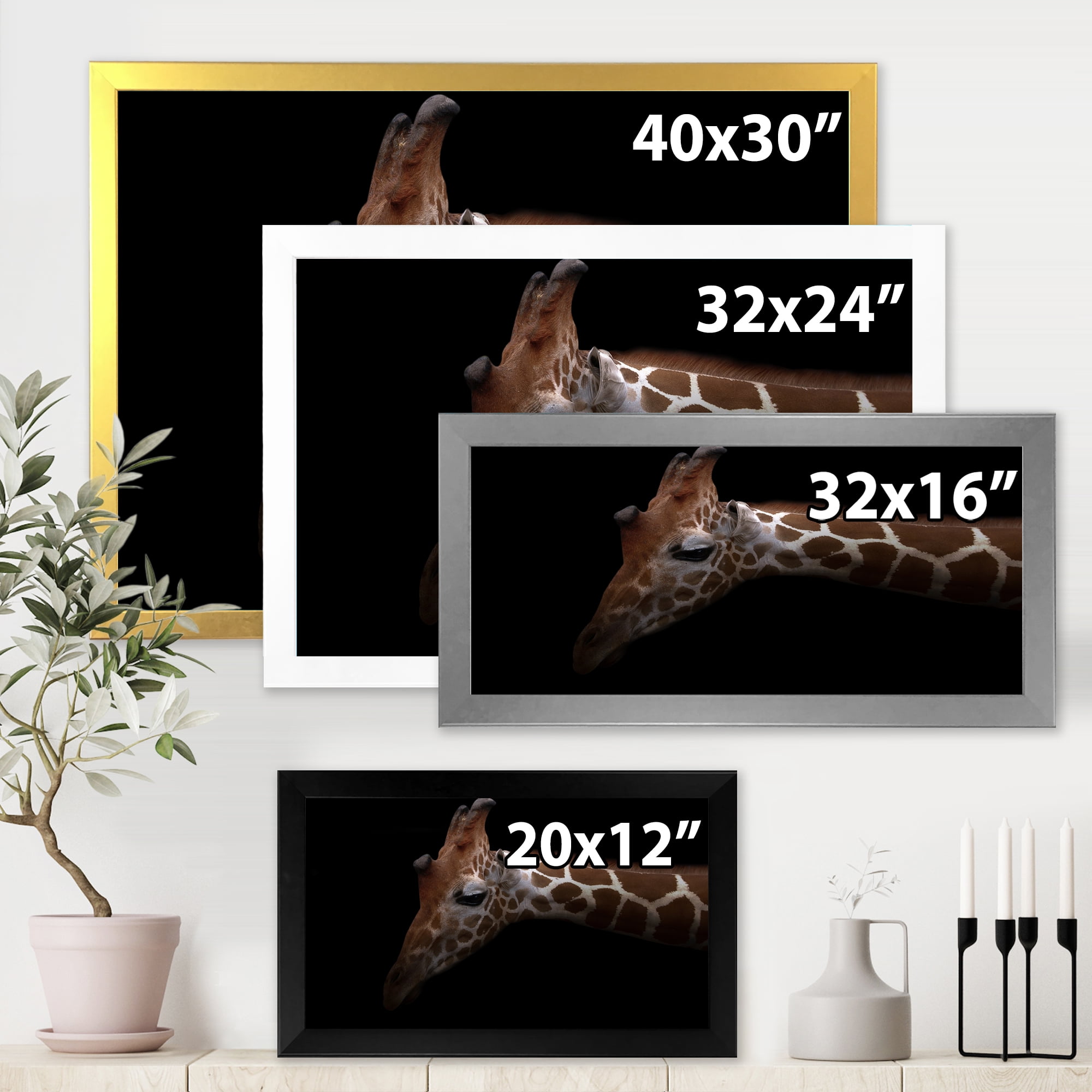 Designart 'Close Up Portrait of A Giraffe VIII' Farmhouse Framed Art Print