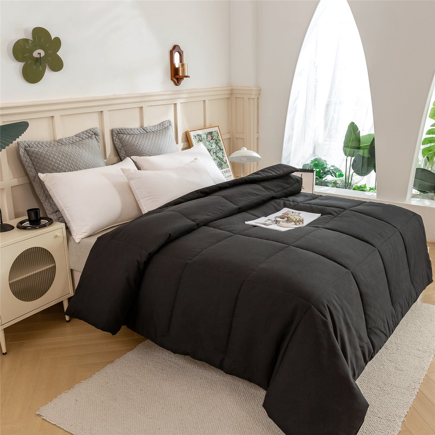 DBOZE Reversible Comforter, All-Season Lightweight Cotton Blend, Hypoallergenic Down Alternative Fill, Breathable & Box-Stitched Design(Black,King)