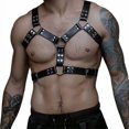 thumbnail image 1 of Arnés corporal con cadena de cuello cuero PU punk para hombres lencería BDSM traje bondage accesorio gótico carnaval y cosplay, 1 of 3