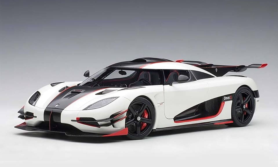 Koenigsegg One 1 In Pebble White In 1 18 Scale By Autoart Walmart Com Walmart Com