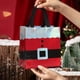thumbnail image 4 of Bolsa de regalo navideña | Bolsa reutilizable de tela no tejida | Diseño con estampado festivo | 23 x 21 cm | Envase para dulces y pequeños regalos, 4 of 5