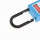 thumbnail image 5 of Grillete de nailon reforzado aislado Cuerpo de nailon y acero inoxidable de seguridad Bloqueo Etiquetado s Cerradura, con llave Azul Macarena Candado de bloqueo de seguridad, 5 of 8