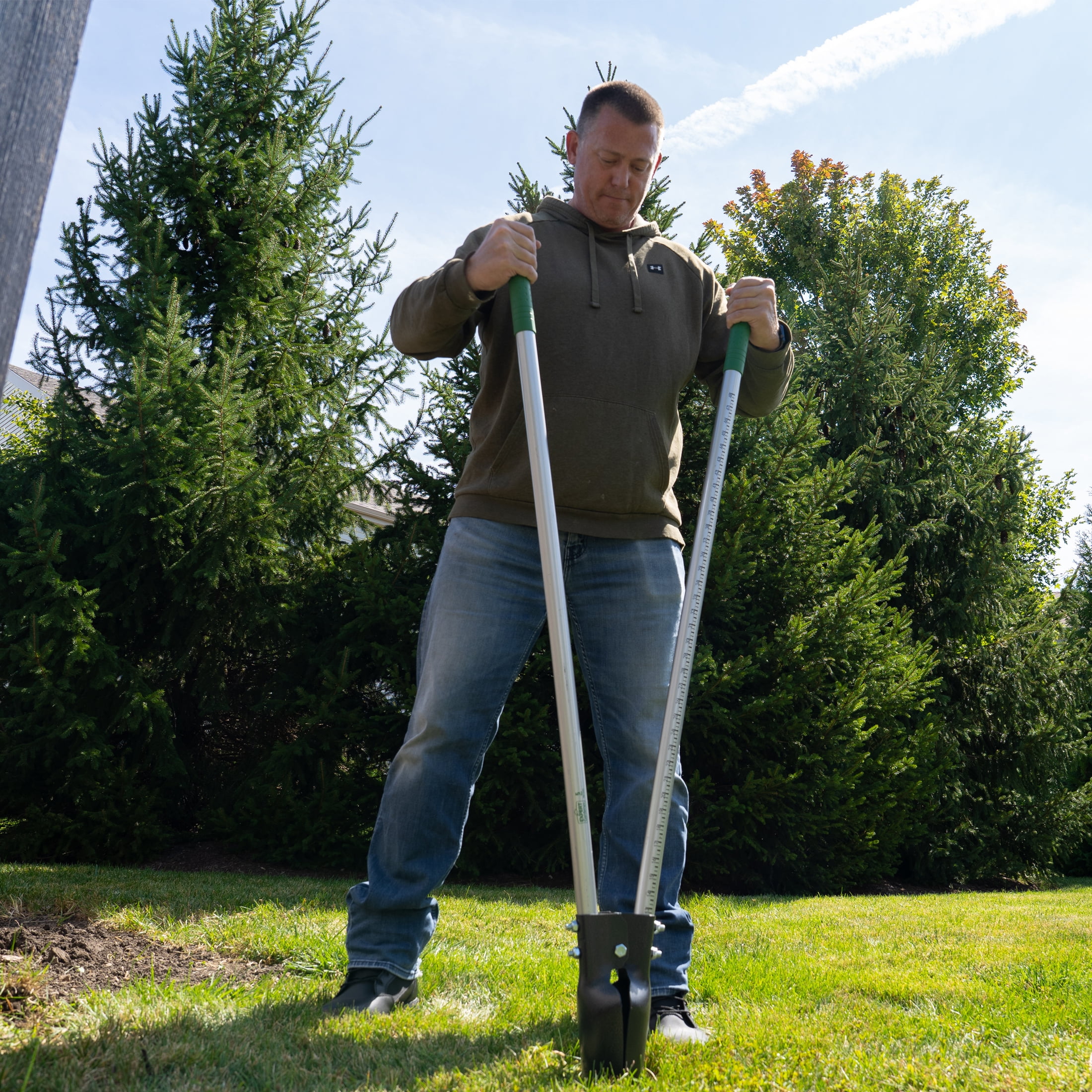 Expert Gardener Long Handle Fiberglass Post Hole Digger with Comfort Grip