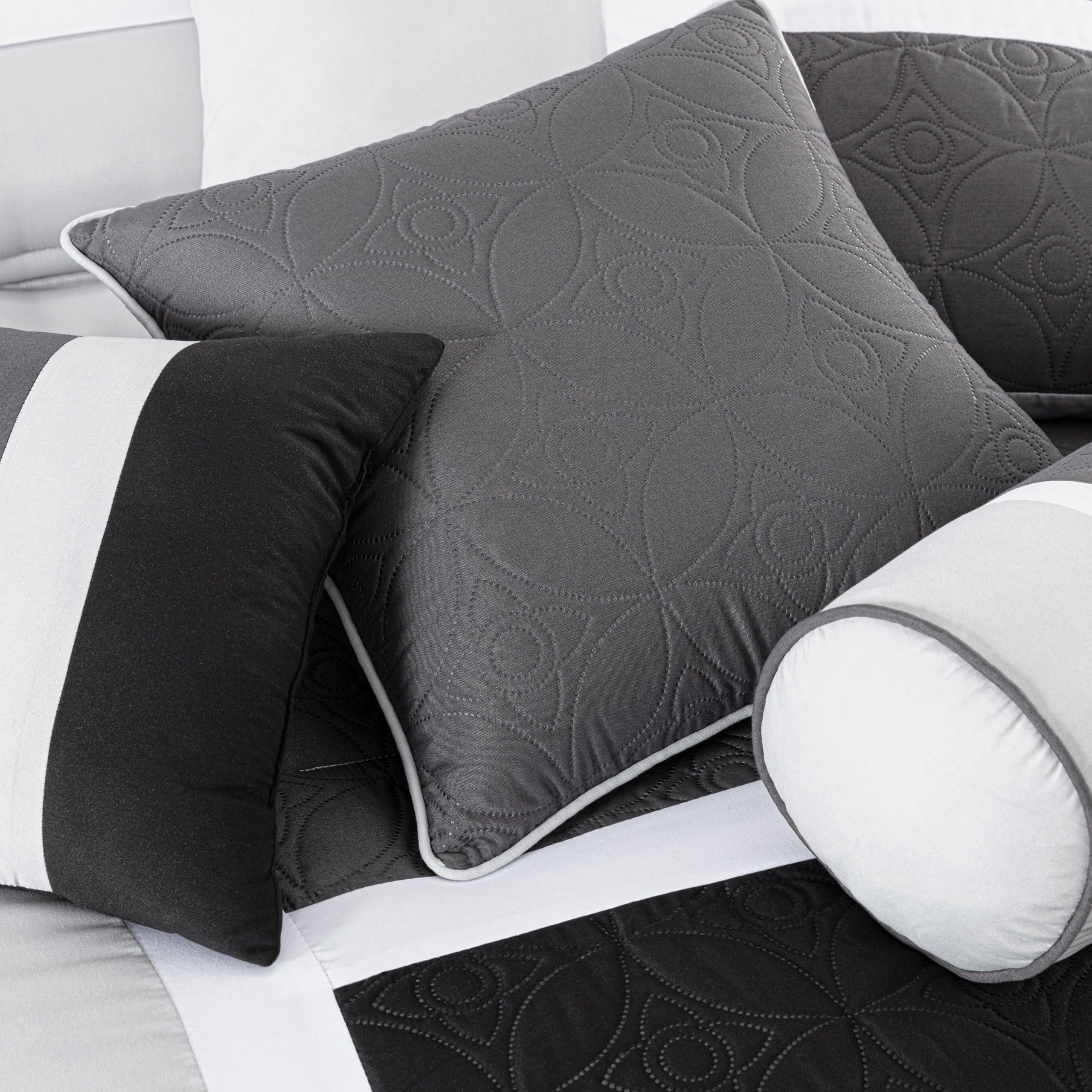 Chezmoi Collection 7-Piece Medallion Patchwork Comforter Set, Full, Black/Gray/Light Gray