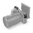 thumbnail image 3 of Placa de expansión doble para cámaras SONY A6300/A6400, ideal para vlogging y accesorios como micrófonos y luces, fabricada en aleación de aluminio resistente y fácil de instalar., 3 of 6