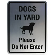 Signs ByLITA Portrait Round Dogs in yard please do not enter Sign - Laser-Engraved Lettering | Durable ABS Plastic | Vibrant Colors | Powerful Foam Tape (Brushed Silver) - Medium