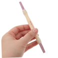 thumbnail image 4 of Pulidor de uñas y empujador de cutículas de doble extremo con mango ergonómico para el cuidado profesional y casero., 4 of 5