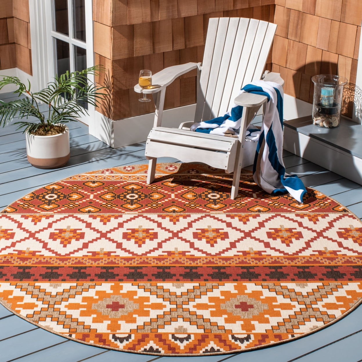 SAFAVIEH Veranda Dogon Southwestern Indoor/Outdoor Area Rug, 6'7" x 6'7" Round, Red/Beige