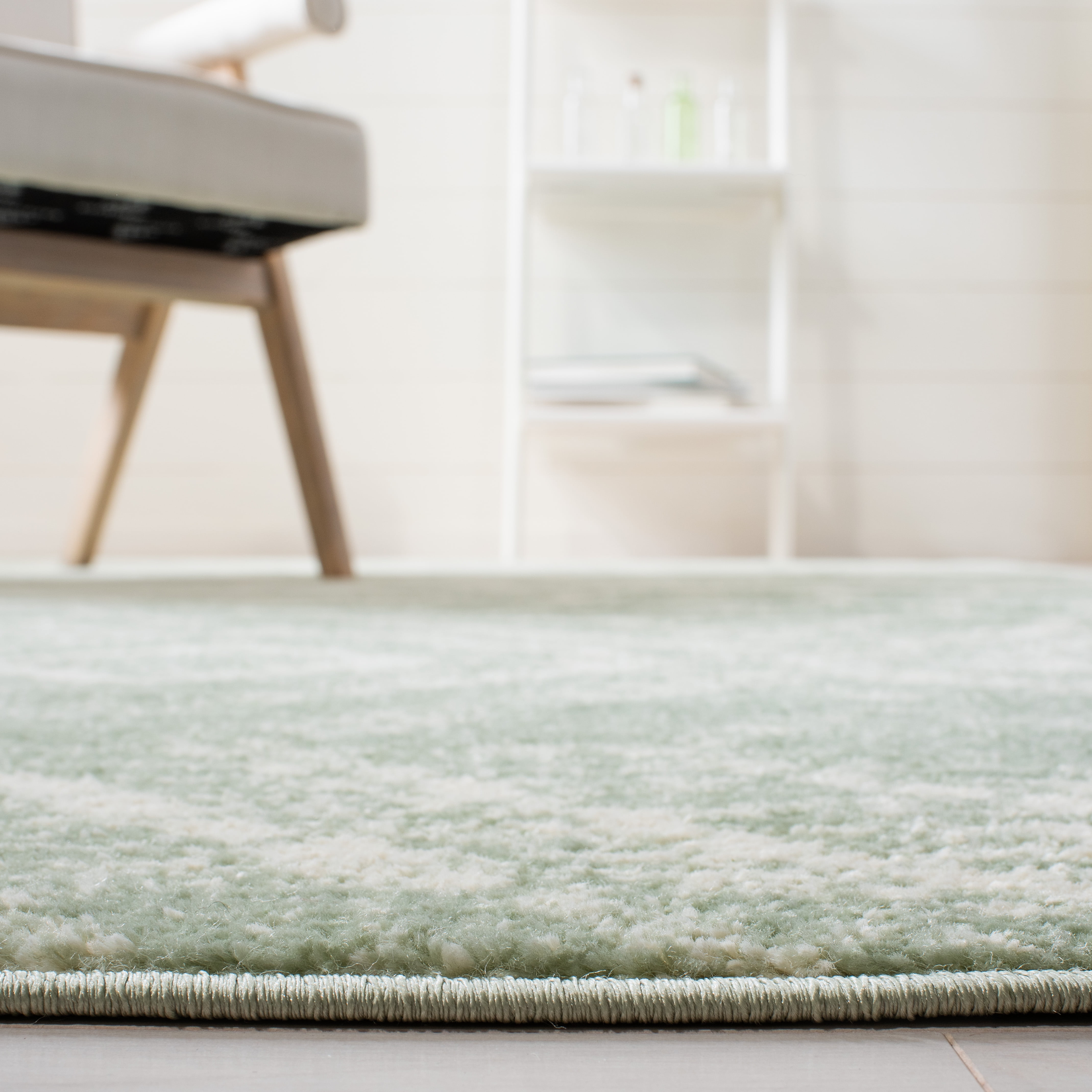 Safavieh Adirondack Lecia Geometric Area Rug, Green/Ivory, 5'1" x 7'6"