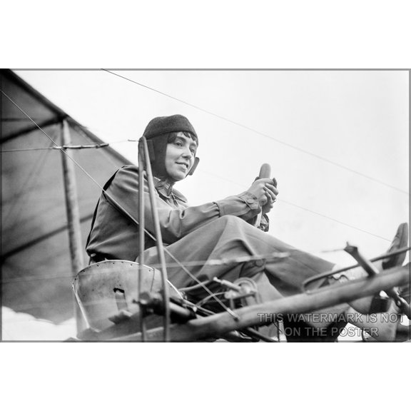 24"x36" Gallery Poster, Helene Dutrieu c1911 Aviator