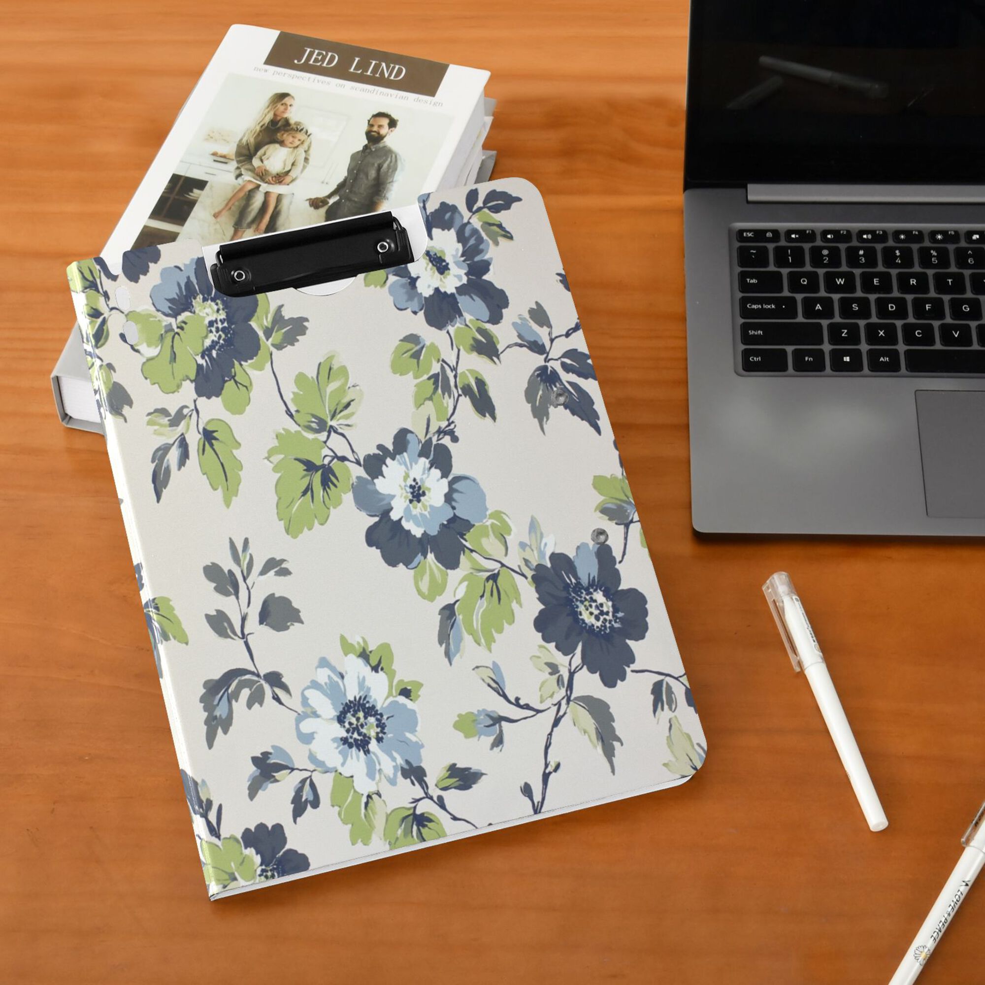 FORMRS A4 Clipboard Folder with Pen Holder Horizontal Foldable School Office Binder, Light Floral Pattern