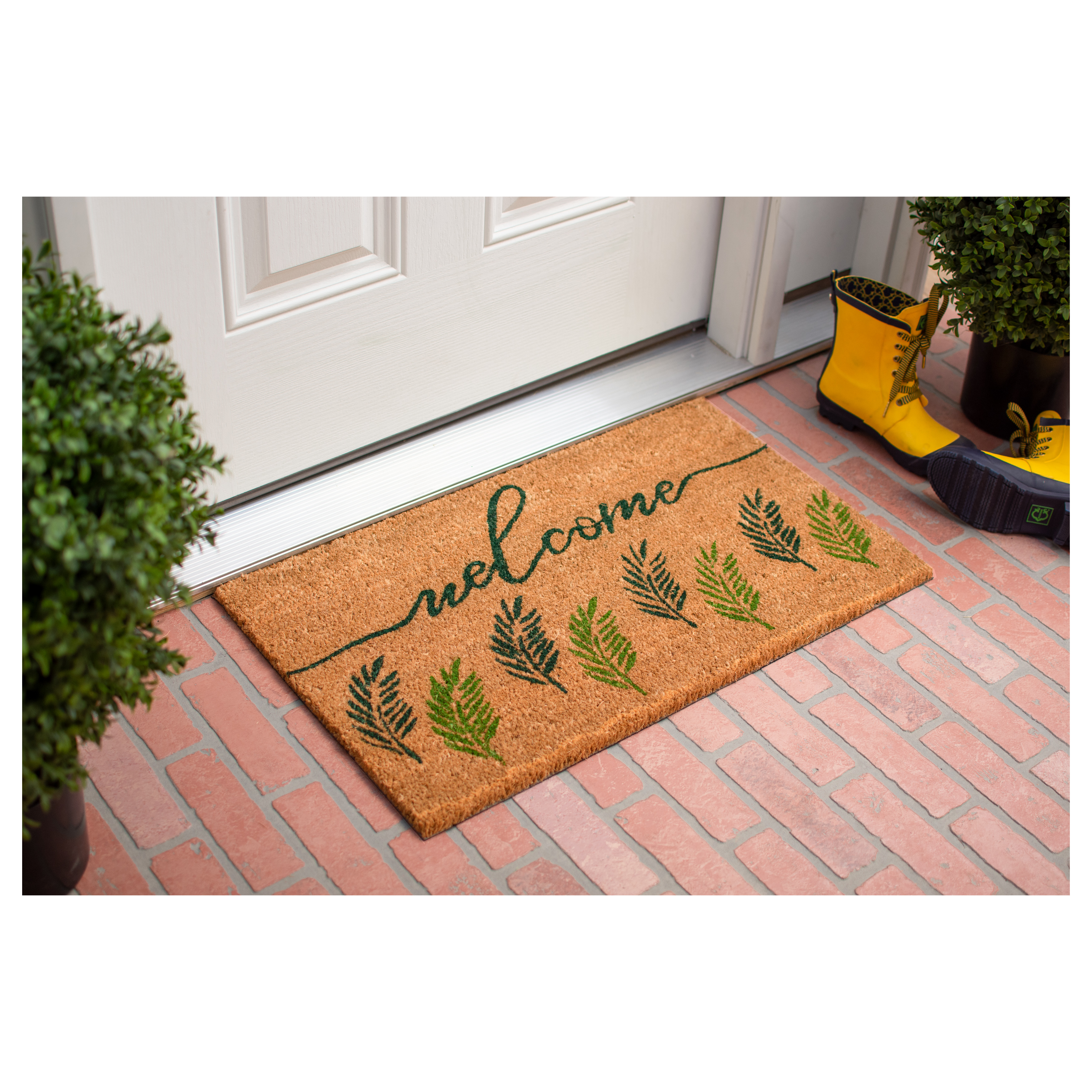 Calloway Mills Traditional Brown Coir Indoor Doormat, 1' x 2'