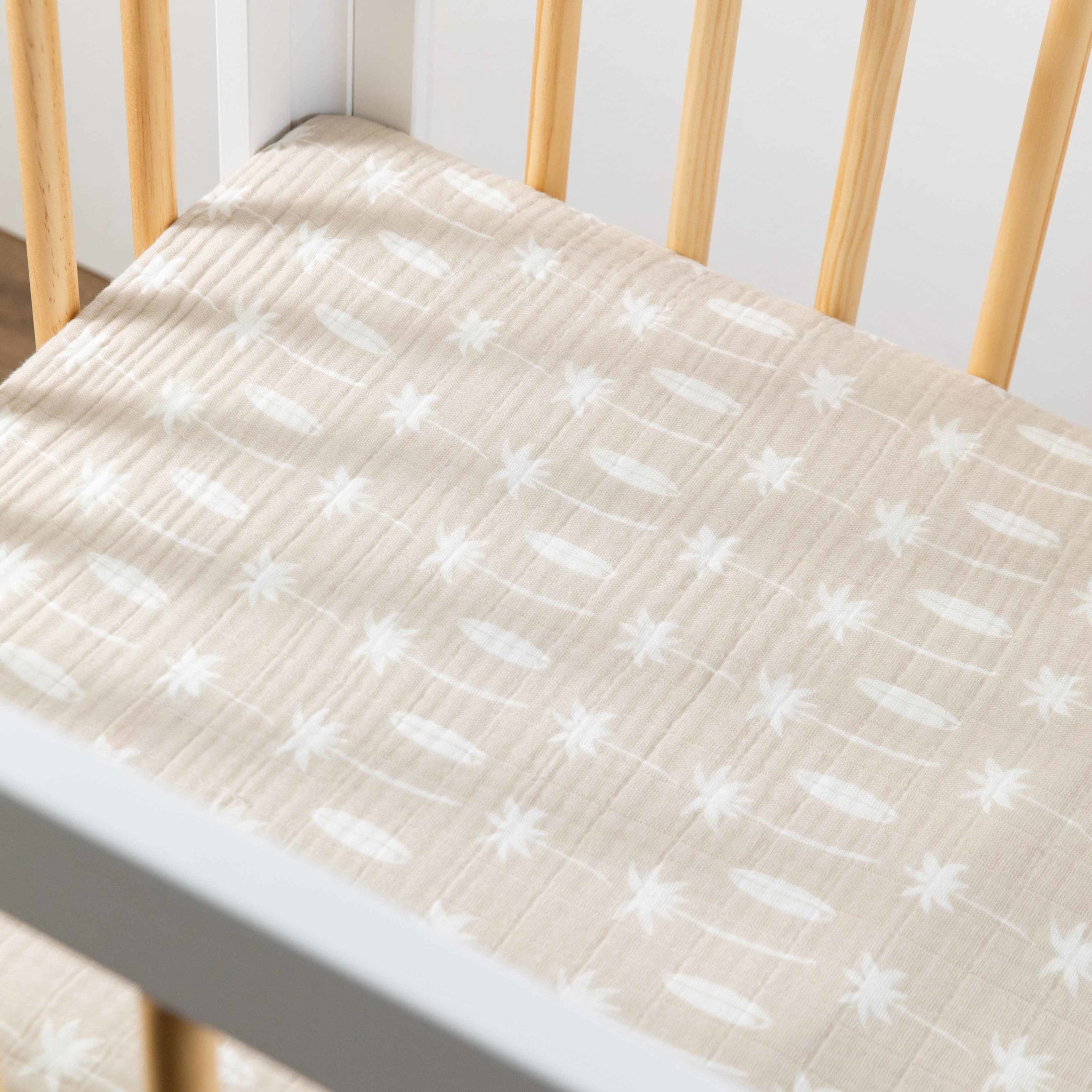 Babyletto Mini Crib Sheet in GOTS Certified Organic Muslin Cotton