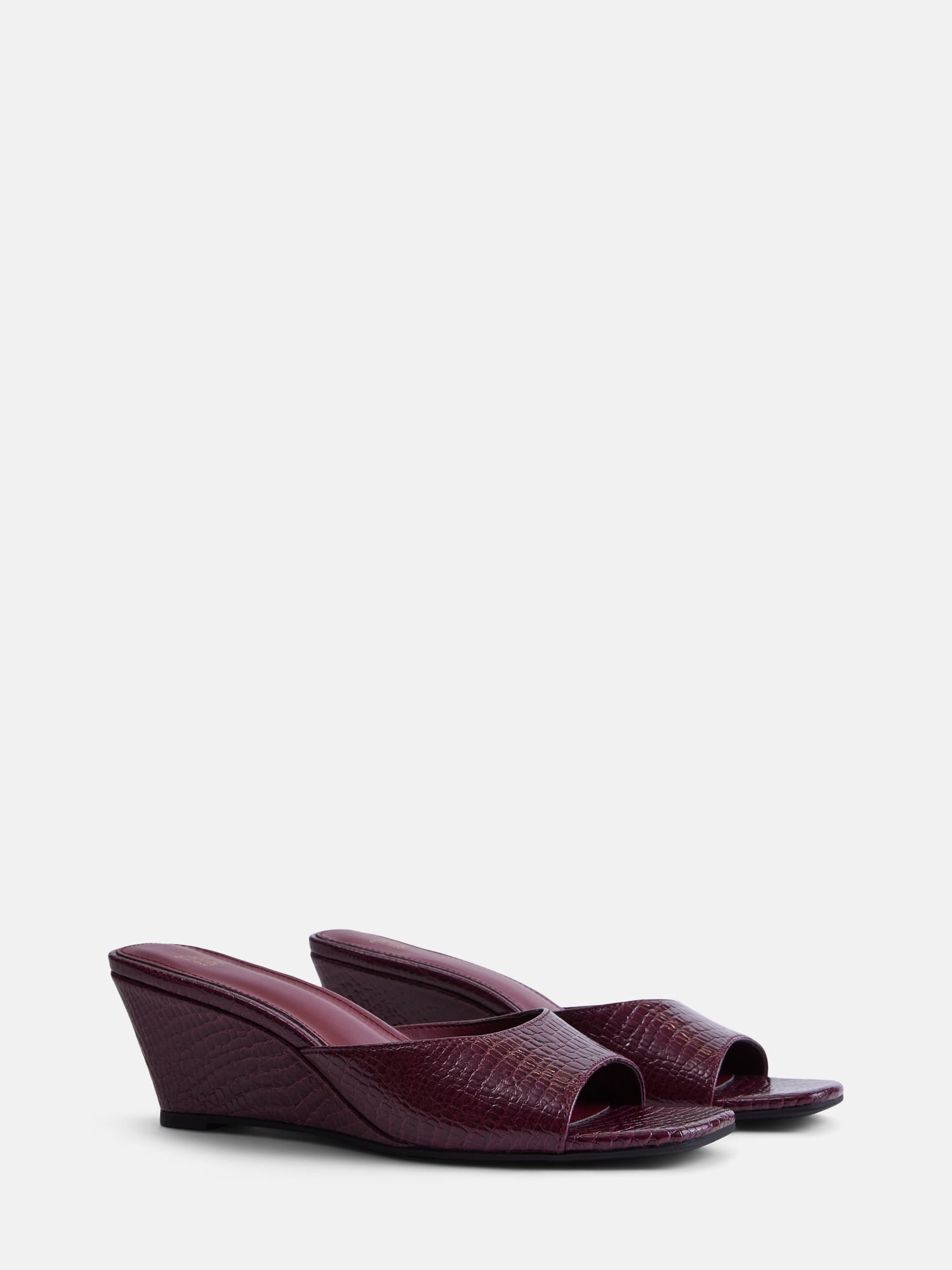 Time and Tru Women's Slip On Wedge Sandals