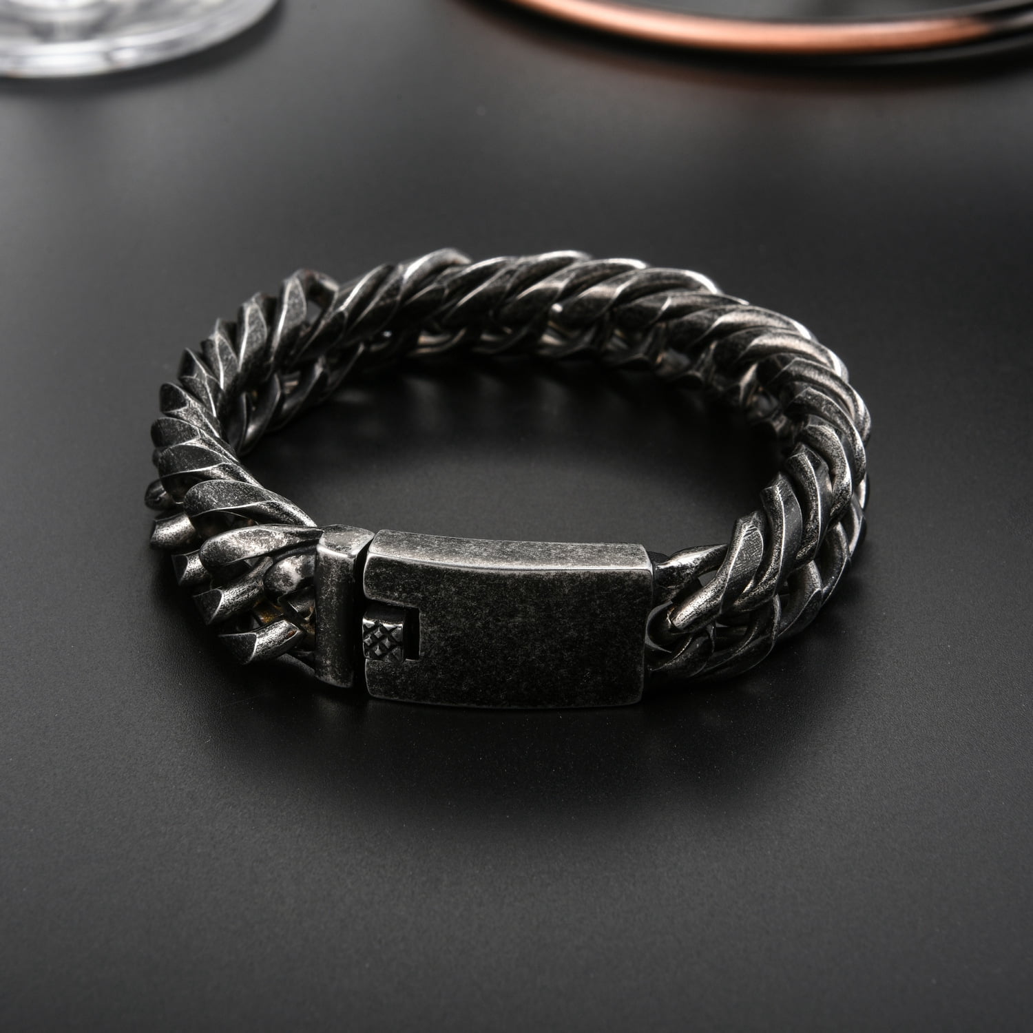 Metaljc Stainless Steel Retro Bracelet for Men, Punk Trend Cool Gift Decorations