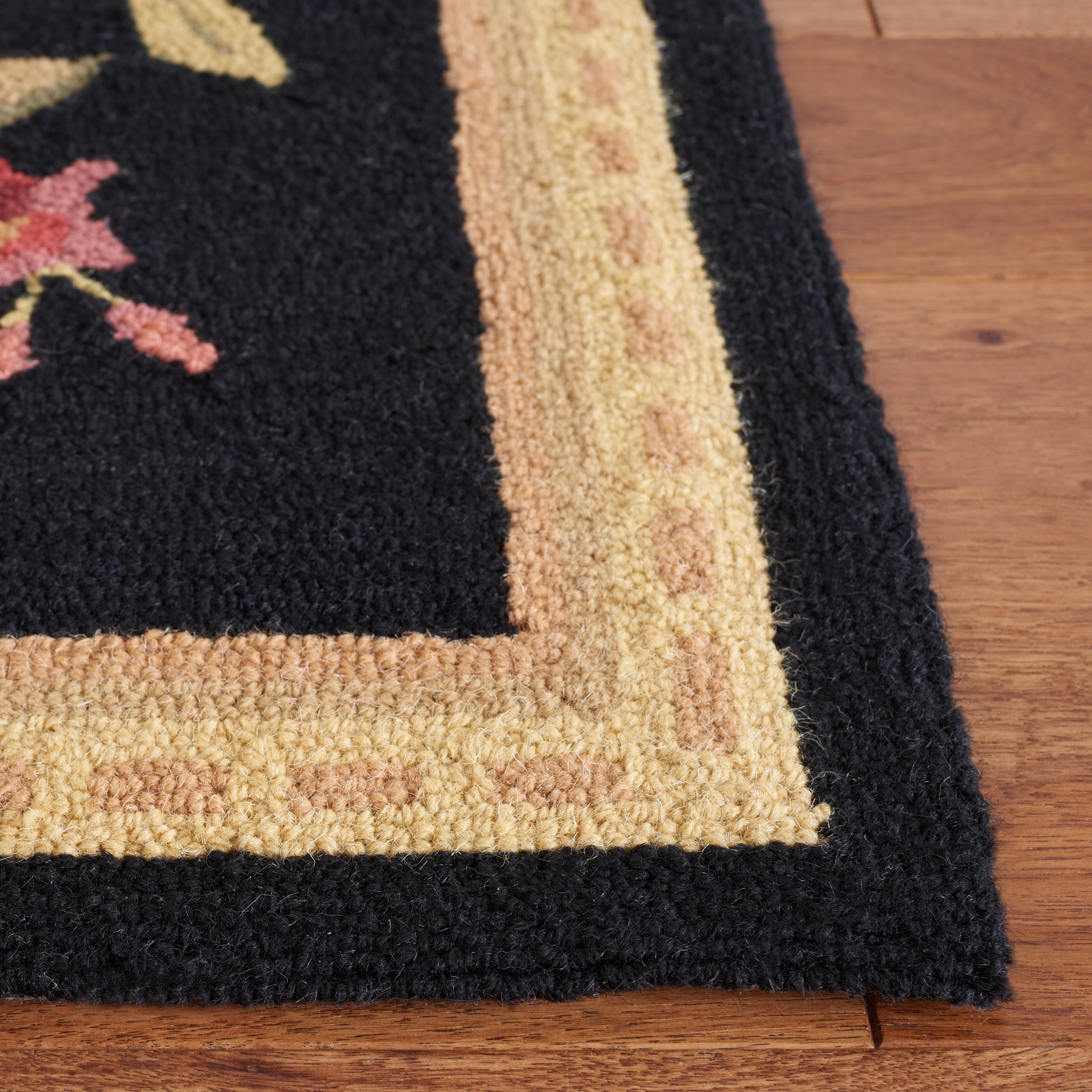 Safavieh Chelsea Dania Bordered Runner Rug, Black, 2'6" x 6'