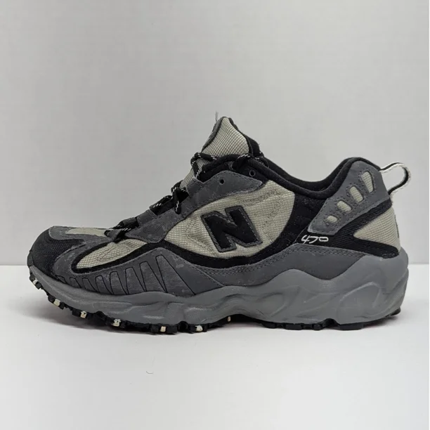 New Balance 470 Men's 7.5 2E, Gray & Black, All Terrain Running Shoes, CM470GB