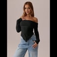 thumbnail image 4 of Camiseta Asimétrica Ajustada de Larga con Hombros Descubiertos Y2K para Mujer Negro XS, 4 of 10