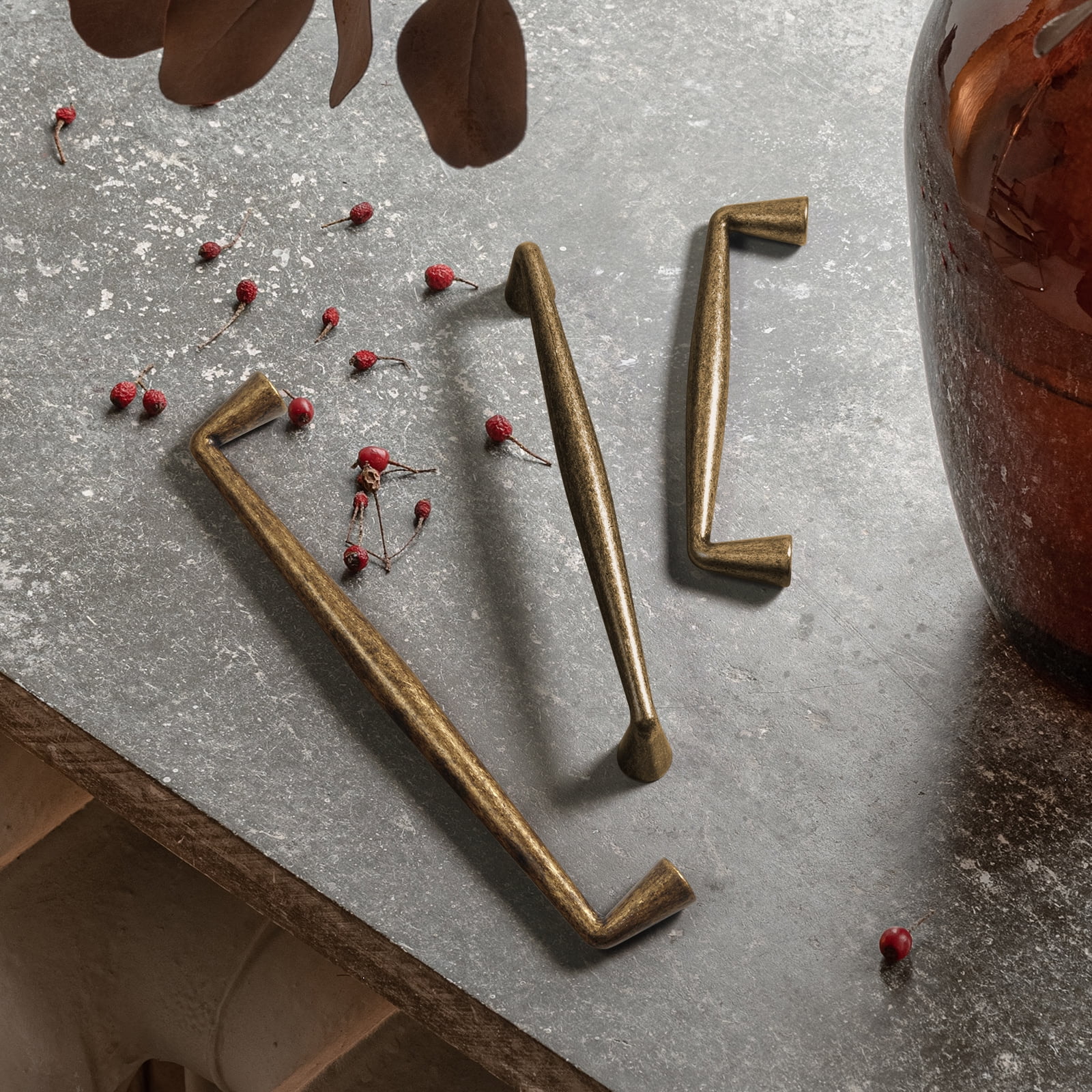 Goo-Ki, 5.03" Antique Brass Zinc Alloy Cabinet Handles Vintage Retro Pulls with Screws 6 Pack
