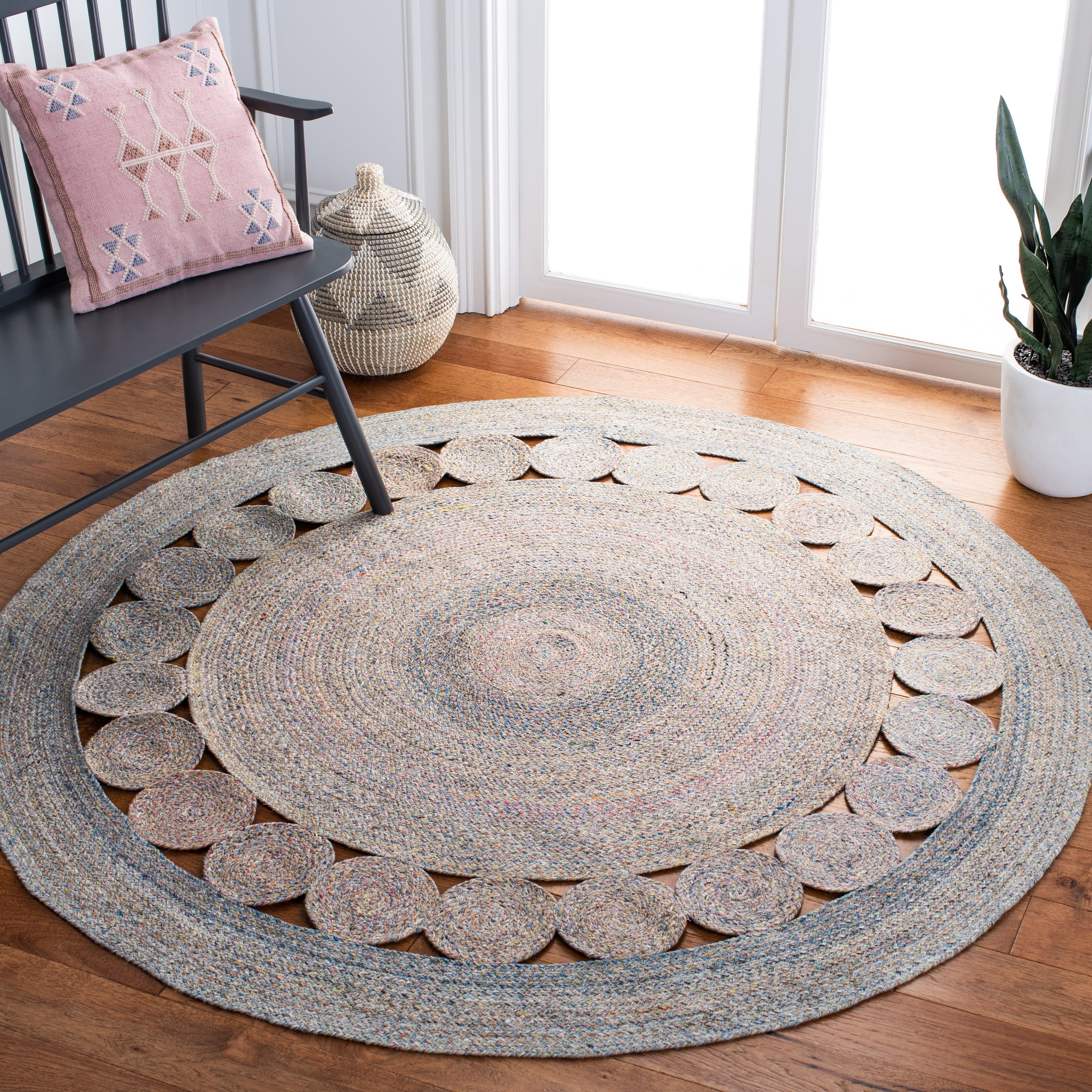 SAFAVIEH Cape Cod Salim Geometric Polyester Area Rug, Yellow/Pink, 6' x 6' Round