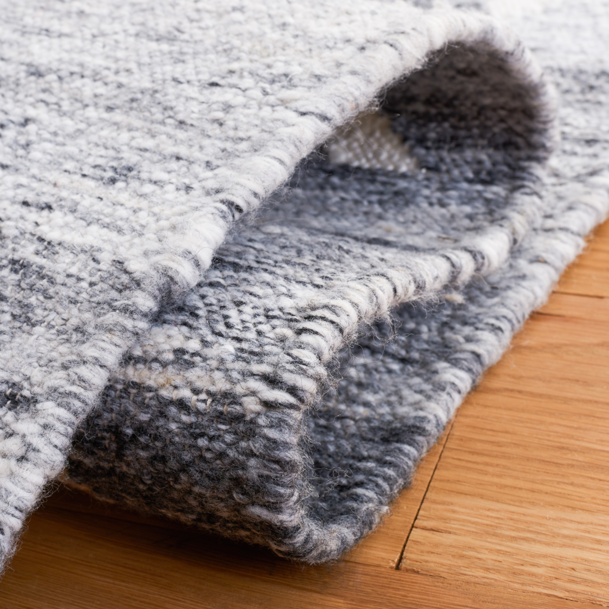 SAFAVIEH Kilim Trochez Geometric Area Rug, Grey/Ivory, 8' x 10'