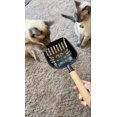 thumbnail image 2 of Pala para arena para gatos Cuchara para arena de metal con revestimiento de adherencia mínima - Tamiz para arena con pala profunda - Mango de madera maciza de primera calidad, 2 of 3