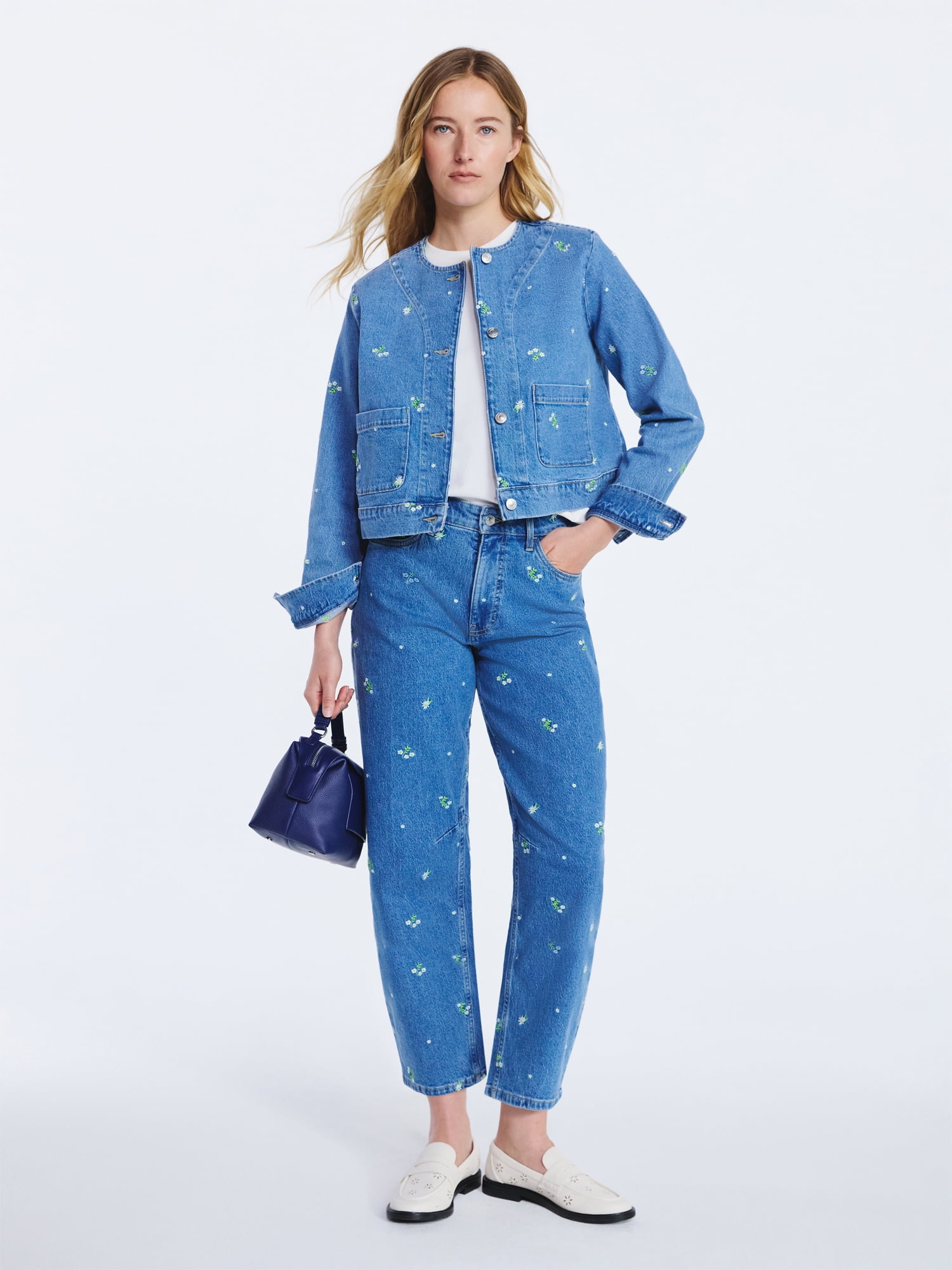 Free Assembly Women's and Women's Plus Embroidered Mid Rise Cropped Barrel Jeans, Sizes 0-26W