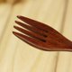 thumbnail image 5 of Tenedores de Madera, 25 Piezas EcolóGico-Simpático Madera Japonesa Ensalada Tenedor de Cena Vajilla Cubiertos para Niños Adultos (25 Piezas Sin Cuerda Tenedores de Madera), 5 of 5