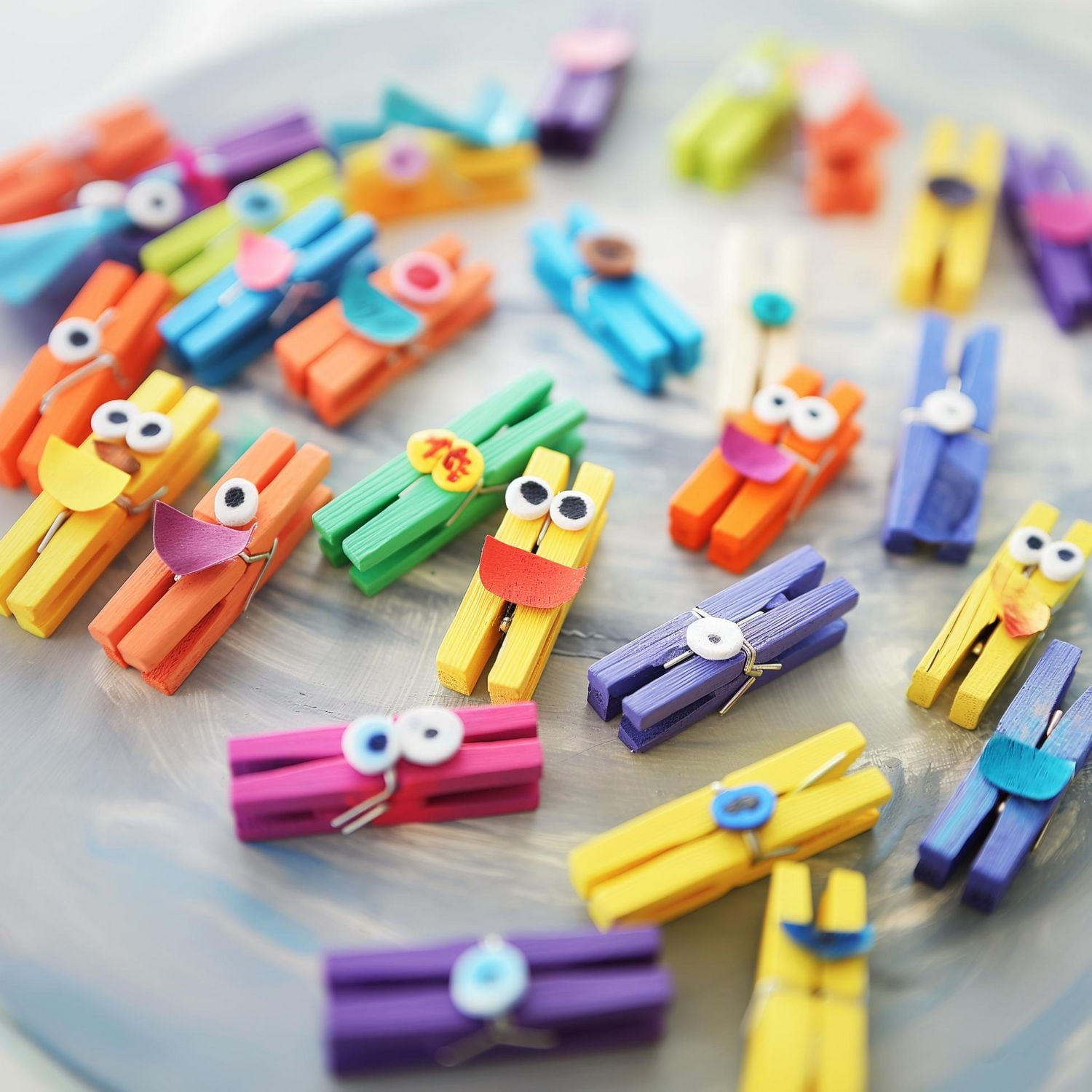 TINY HANDS Épingles à linge en bois, 100 un. L — 47, 6 × 6, 35 × 9, 5 mm, âge 3+ WOODCTHPIN 1IN 100PC