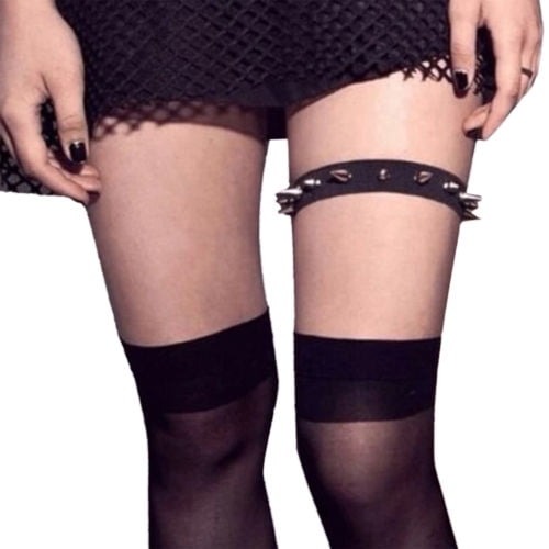 rivet garter belt