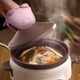 thumbnail image 5 of Manoplas de horno, manoplas de silicona para horno de cocina resistentes al calor, agarraderas perfectas para hornear barbacoas, guantes de horno flexibles, antideslizantes Ormromra 221939-2, 5 of 9