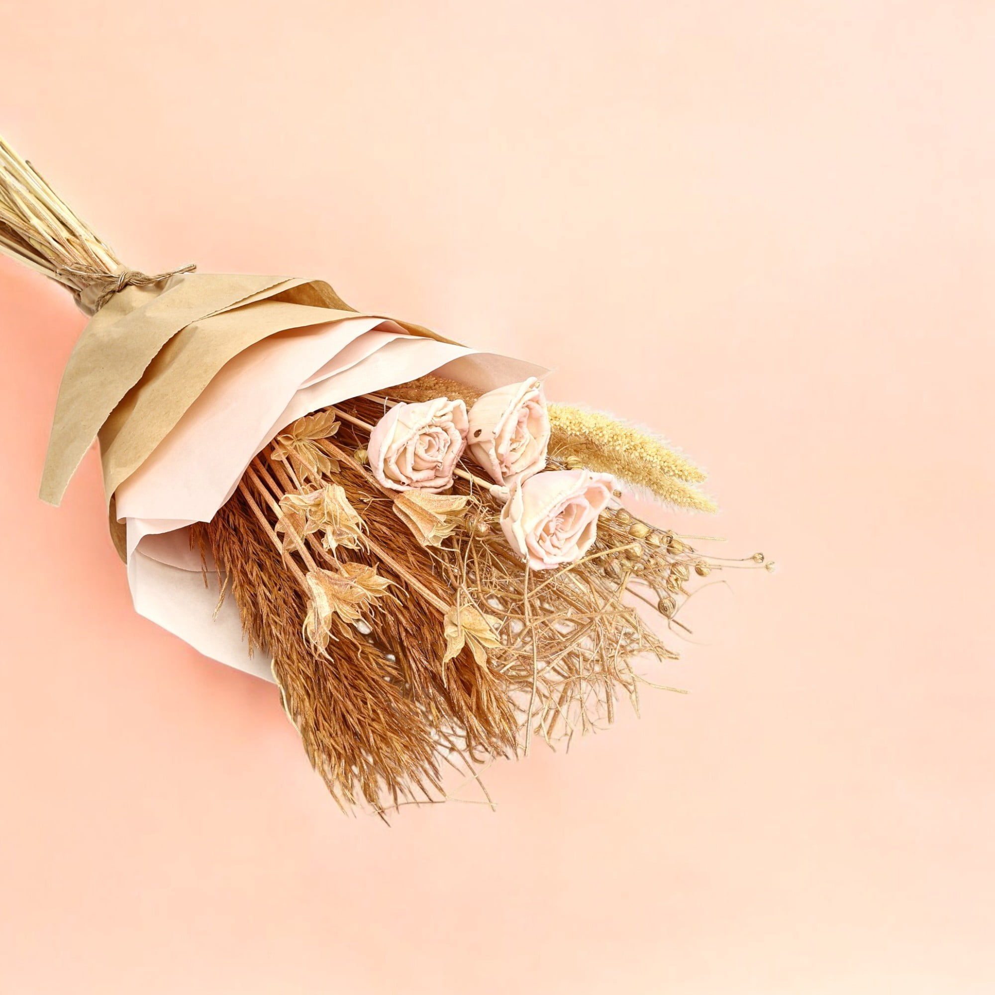 Handmade Dried Flower Bouquet with Pink Shola Flowers – Rustic Kraft Paper Wrap for Sustainable Home Decor & Thoughtful Gifting