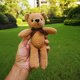 thumbnail image 5 of Muyoka Oso de peluche de juguete, oso encantador suave, juguete de peluche corto con bonito lazo, muñeco de oso de empuje decorativo, colgante de adorno de escritorio para el hogar Muyoka Hogar, 5 of 7